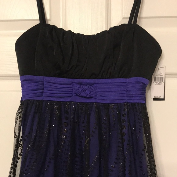 NWT iz Byer Dress, in Black and Purple - Picture 2 of 5
